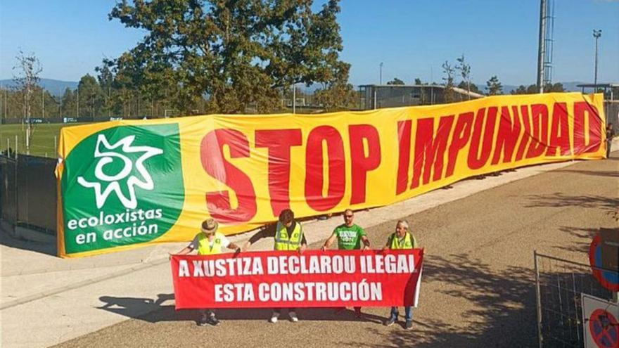 Ecoloxistas en Acción protestan ante la Xunta