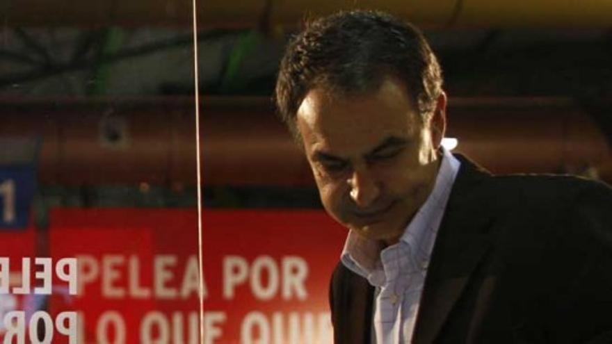 Zapatero cree que España "resistirá"