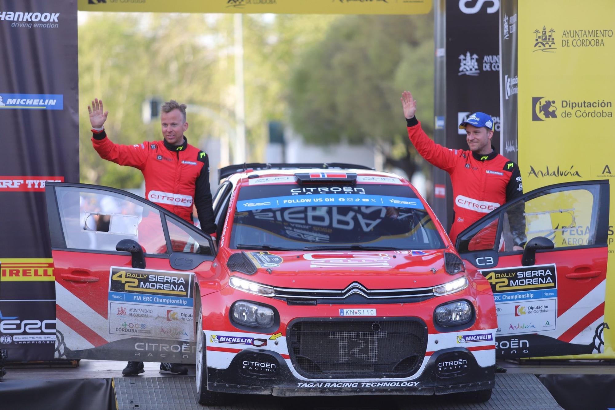 La entrega de premios del Rally Sierra Moren,a en imágenes