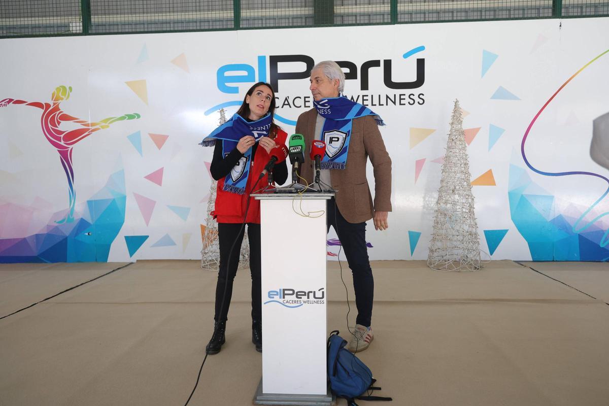 Presentación de la XII Gala Solidaria de Gimnasia Rítmica de El Perú Cáceres Wellness