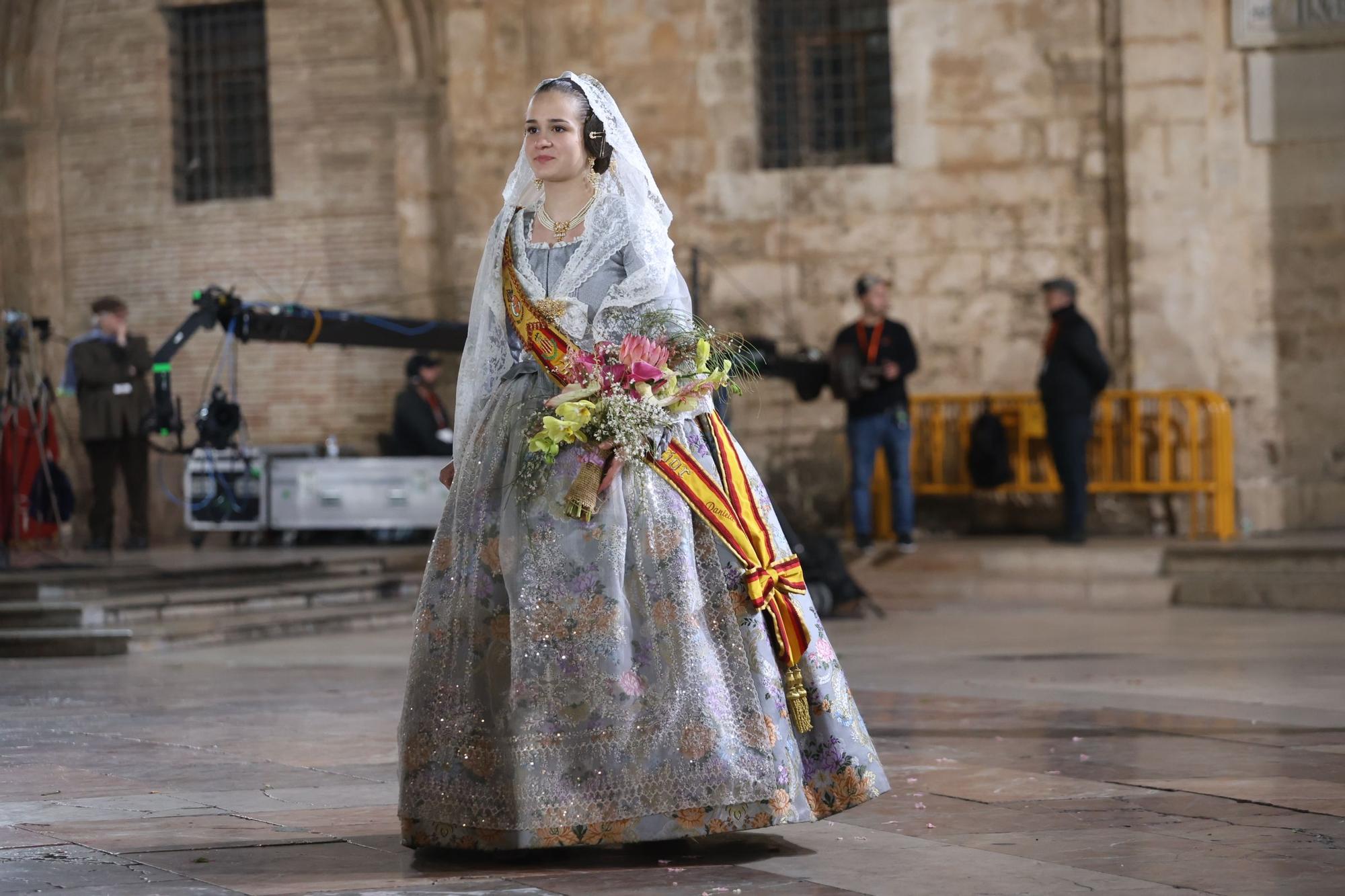 Ofrenda 2023 | Falleras Mayores e Infantiles de comisiones del 17 de Marzo (y II)