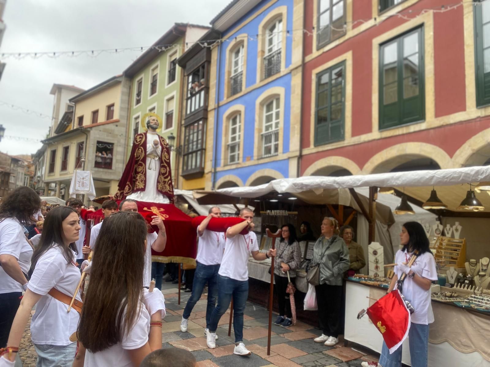 EN IMÁGENES: La procesión de San Pedro en Rivero, Avilés