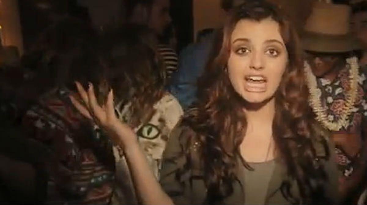 Rebecca Black torna a la càrrega amb ’Saturday’.