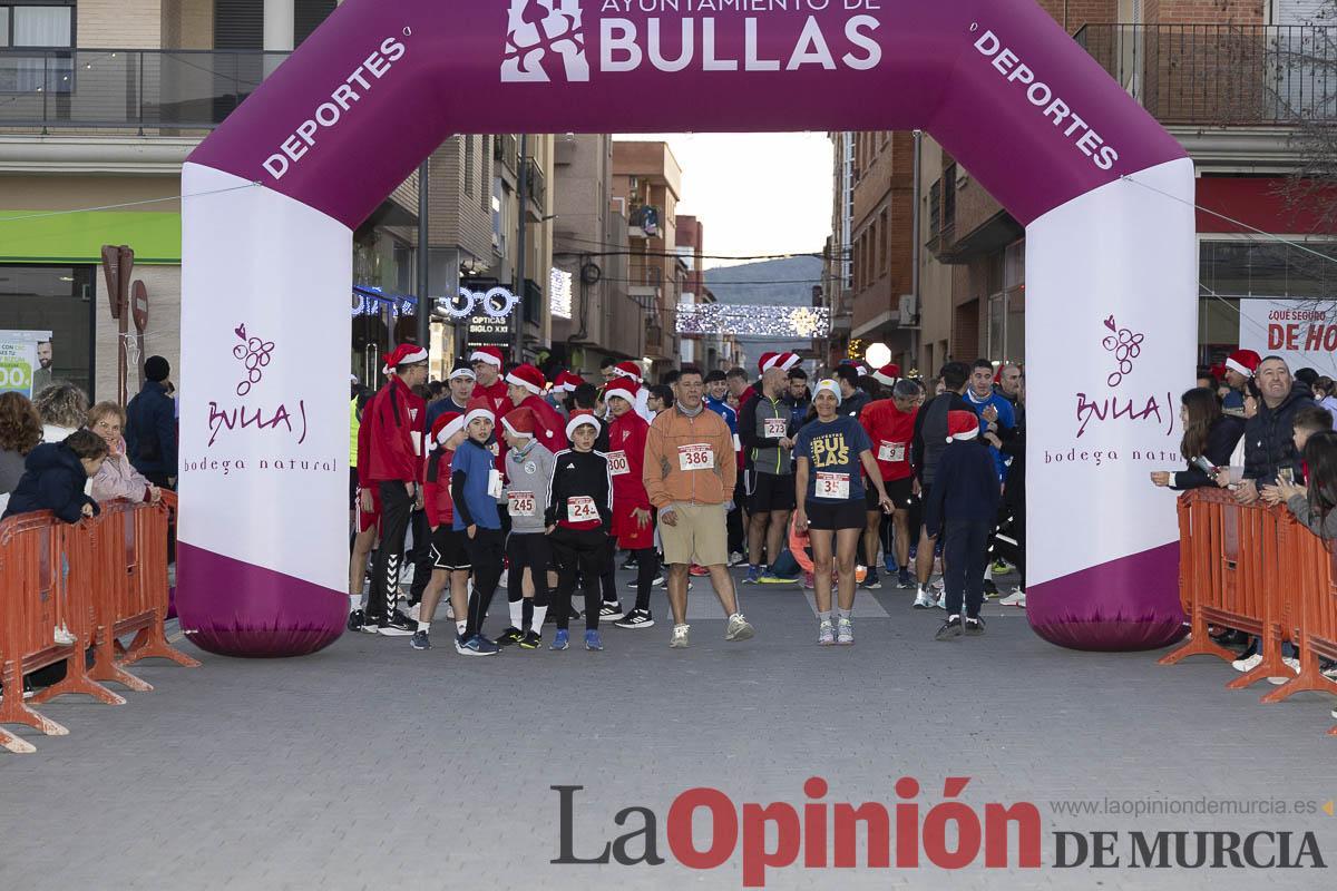 Bullas despide el año corriendo, búscate en las fotos