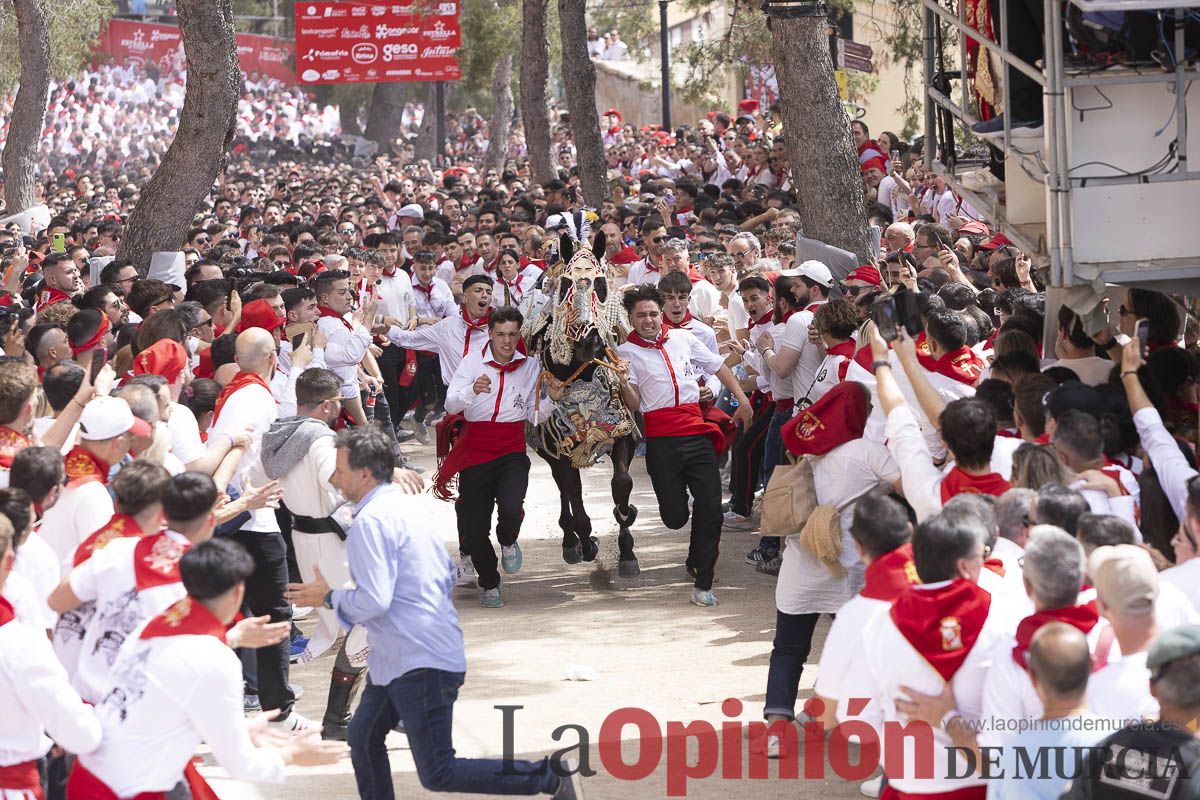 Así se ha vivido la carrera de Los Caballos del Vino en Caravaca