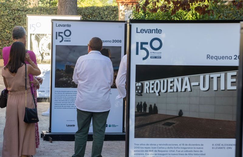 Inauguración de la exposición del 150 aniversario de Levante-EMV en Requena