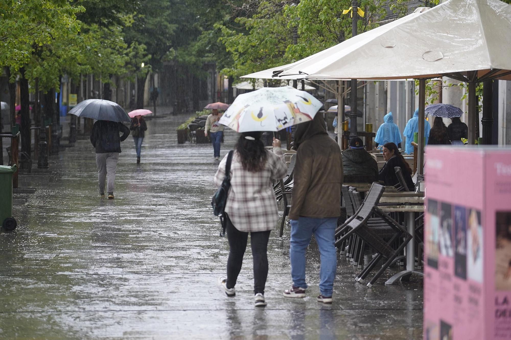 Les imatges de les darreres precipitacions a la ciutat de Girona