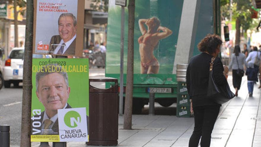Detalle de la cartelería electoral de candidatos que concurren el 22 de mayo a la alcaldía de Las Palmas de Gran Canaria.  i QUESADA