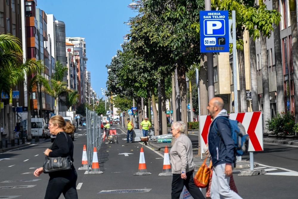 Obras de la MetroGuagua en la calle Venegas