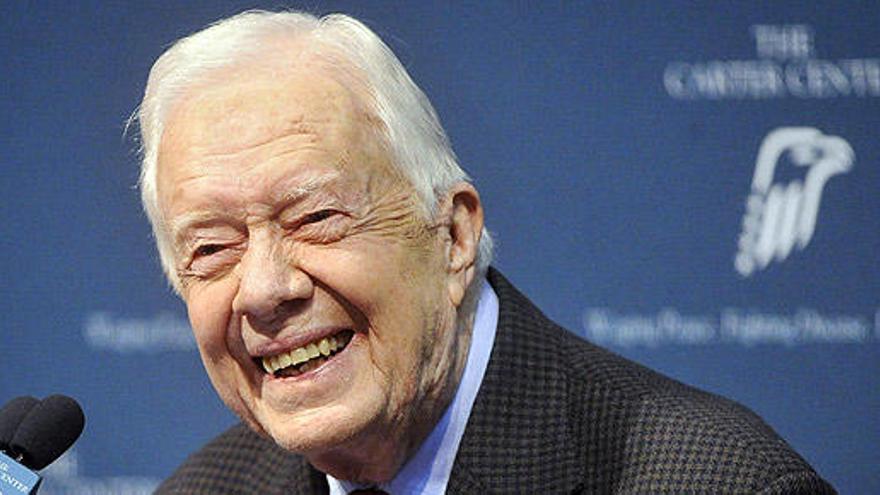 Jimmy Carter anuncia que ha logrado superar el cáncer