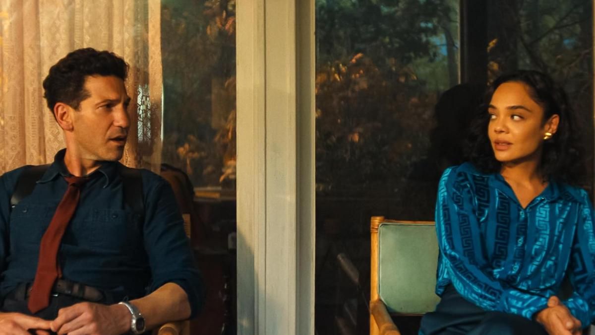 Fotograma de 'Él y Ella'