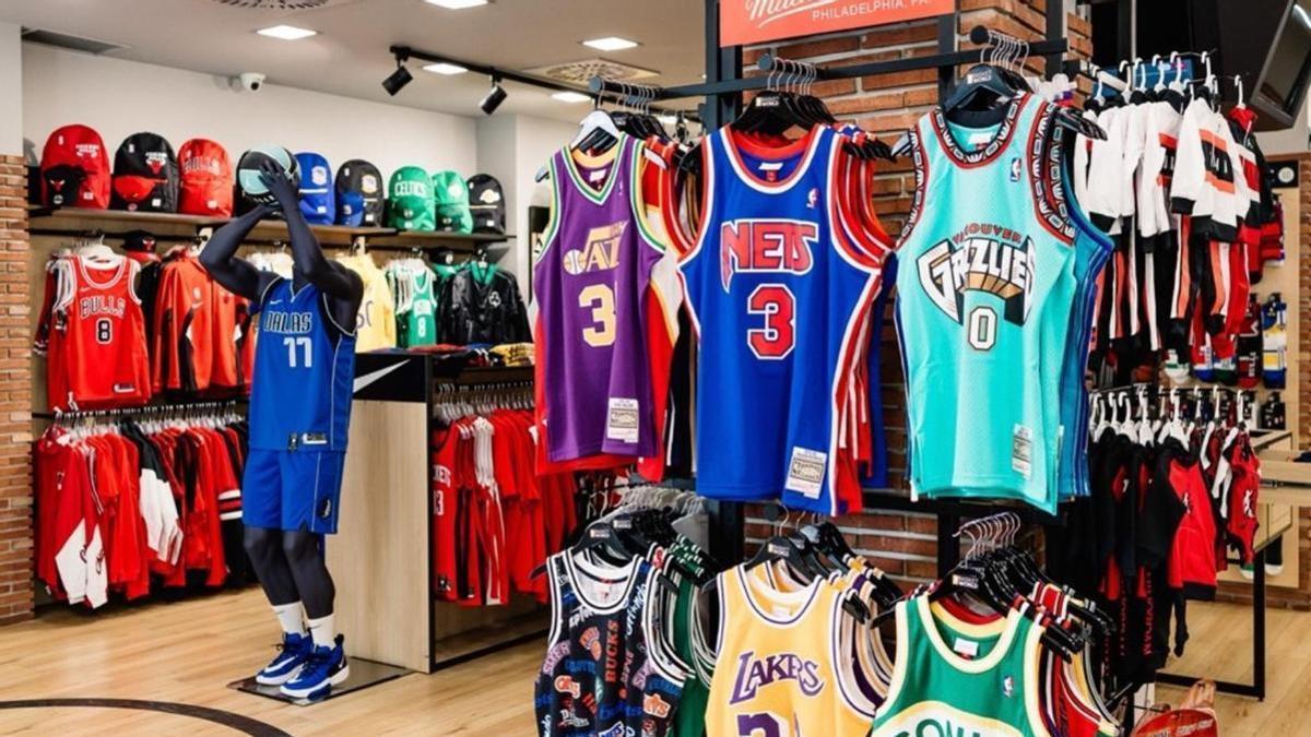 Este es el TOP 10 de las camisetas de la NBA más vendidas en España