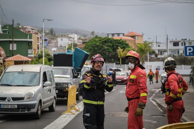 Desalojo de viviendas en La Palma debido a la erupción del volcán