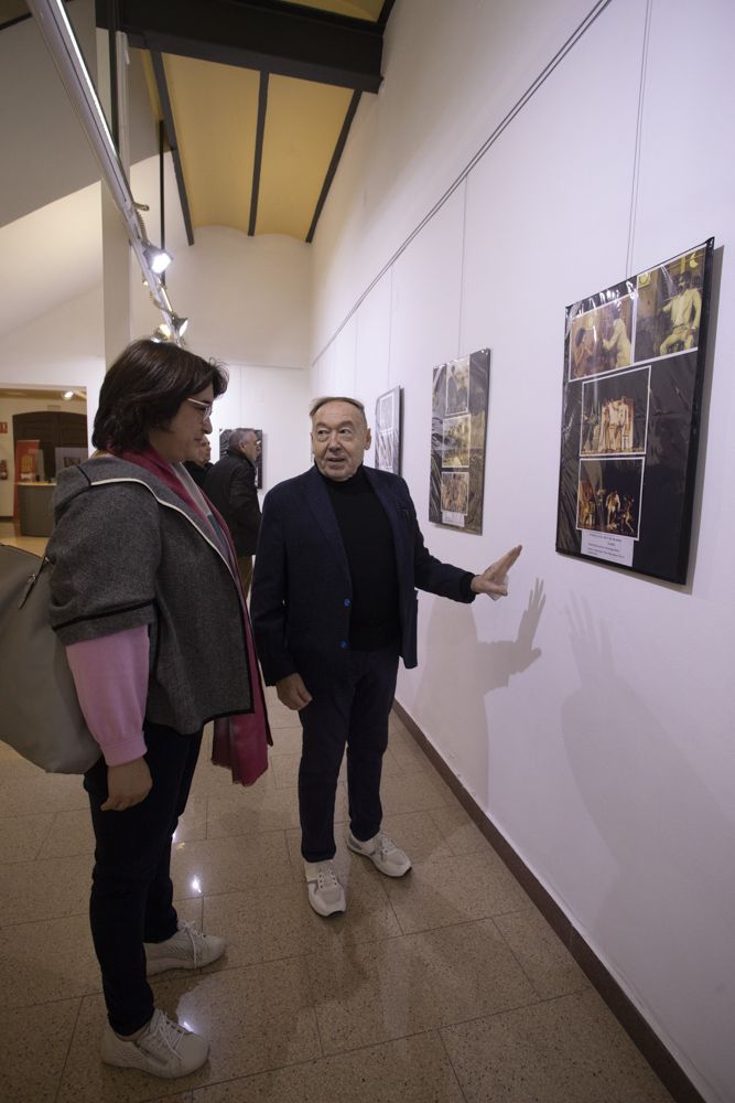 Una exposición que repasa la trayectoria del actor Piero Falla ya se puede ver en la Casa de Cultura del Port de Sagunt