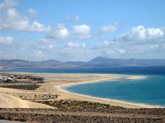 Cuatro playas canarias, entre las 10 mejores de España