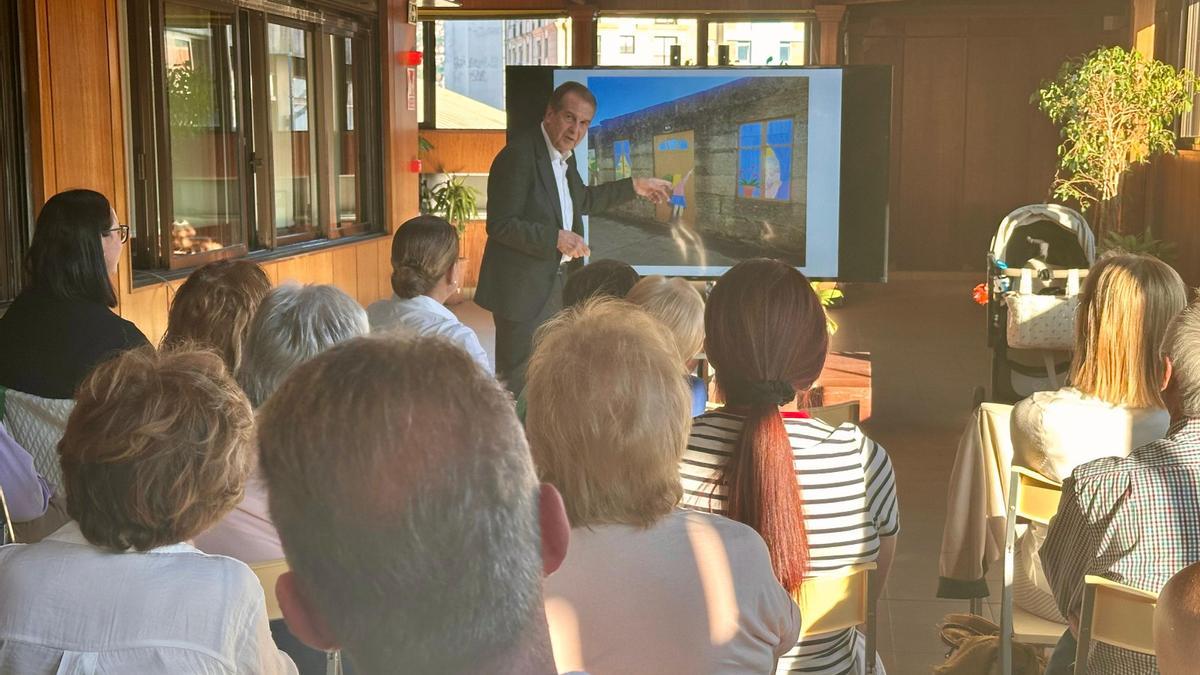 Abel Caballero explica el proyecto a los vecinos del barrio de Ribadavia.