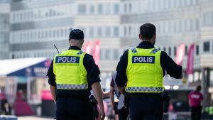 Archivo - Policías en la capital de Suecia, Estocolmo (archivo)
