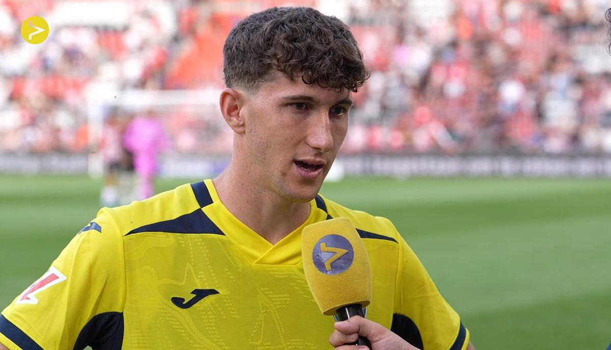 Pau Navarro analizó el juego del Villarreal tras el partido ante el PSV.