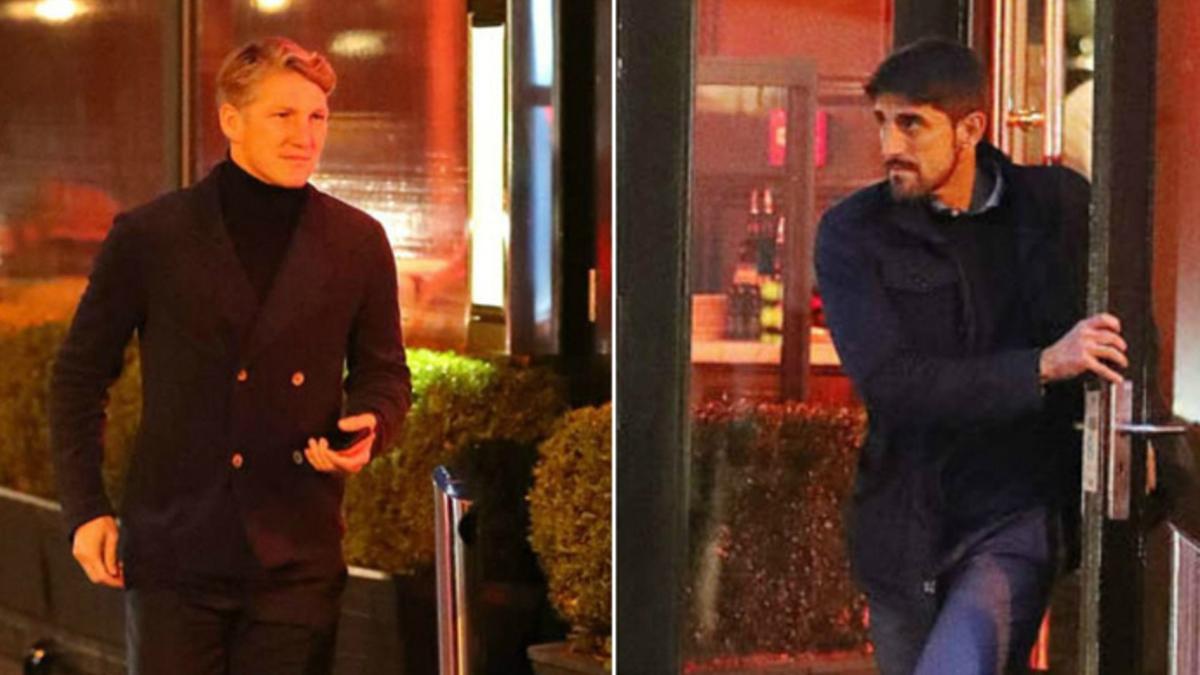 Schwinsteiger y Paunovic fueron fotografiados a la salida del restaurante en el que cenaron juntos