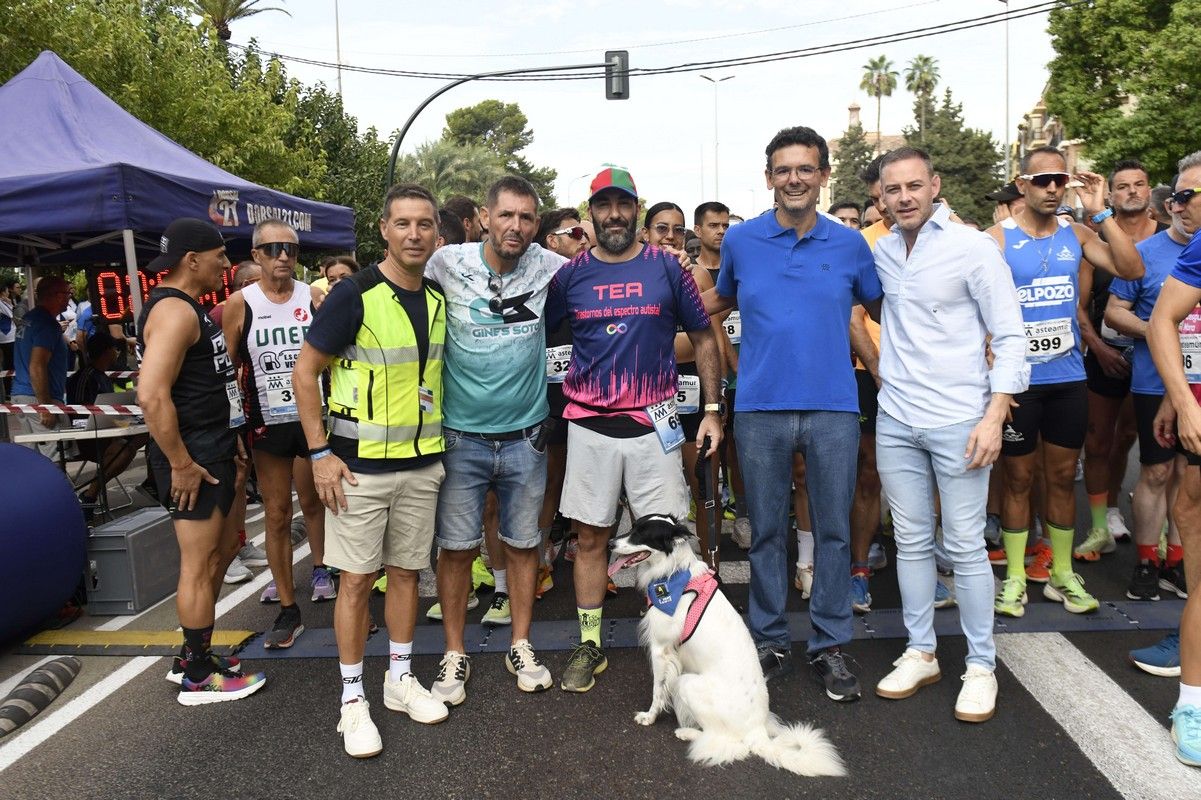 La carrera y marcha Solidaria Asteamur, en imágenes