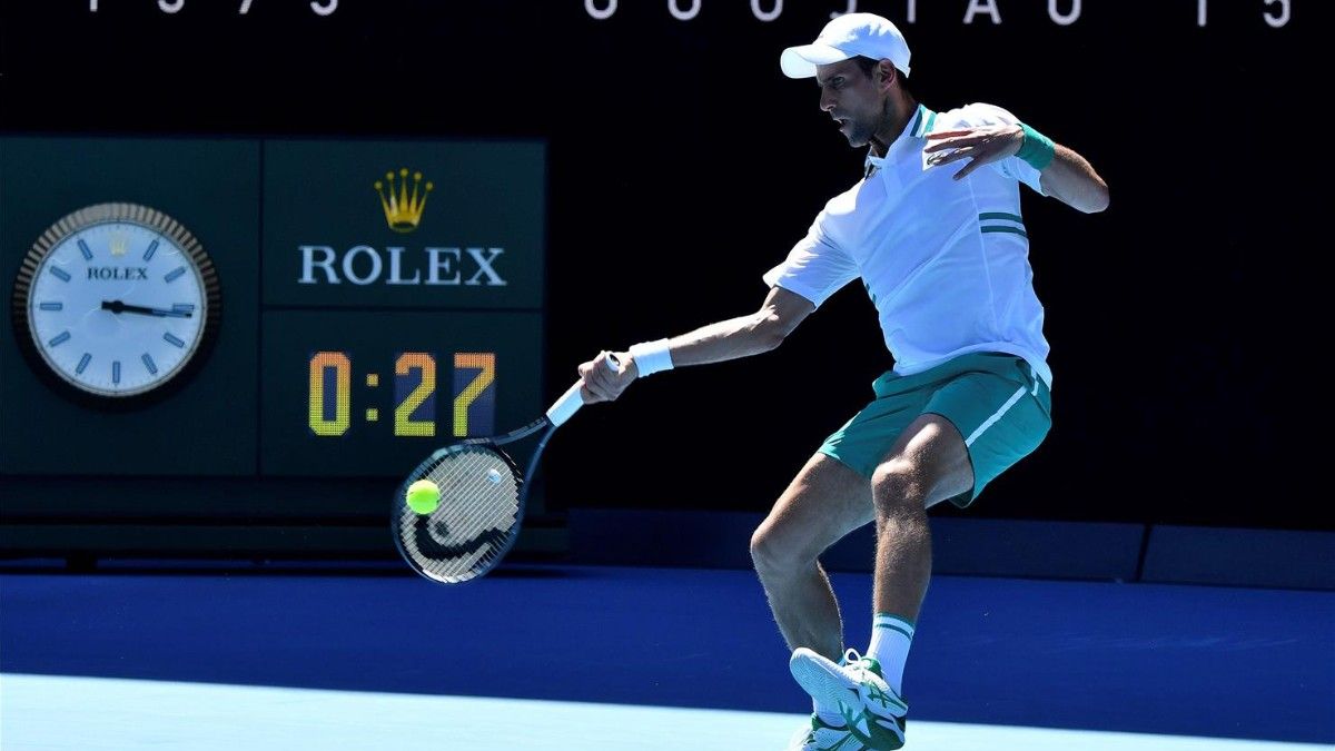 Djokovic, durante su partido ante Frances Tiafoe en el Open de Australia