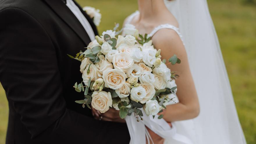 Cuánto dinero tengo que dar como regalo si me invitan a una boda: esto es lo que dicen los expertos