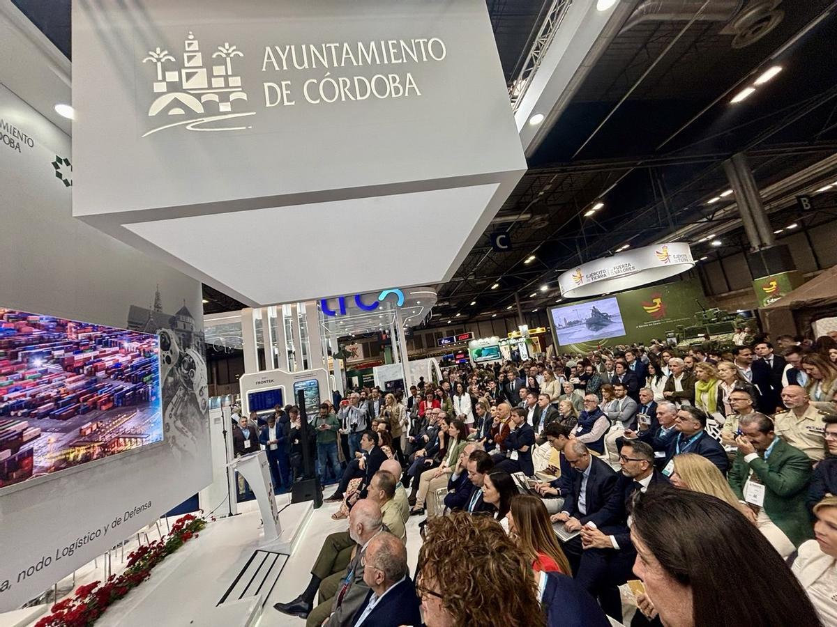 El pabellón de Córdoba muestra una imagen abarrotada en la jornada de ayer.