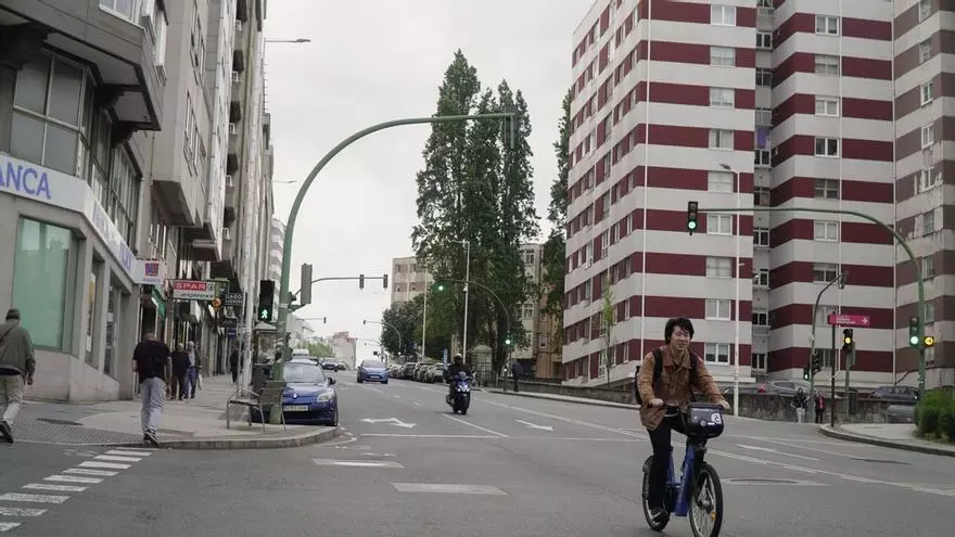 Vecinos de Monelos opinan del barrio
