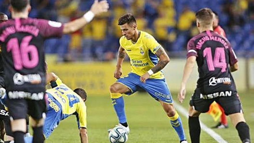 El Deportivo vuelve al descenso tras el triunfo del Las Palmas