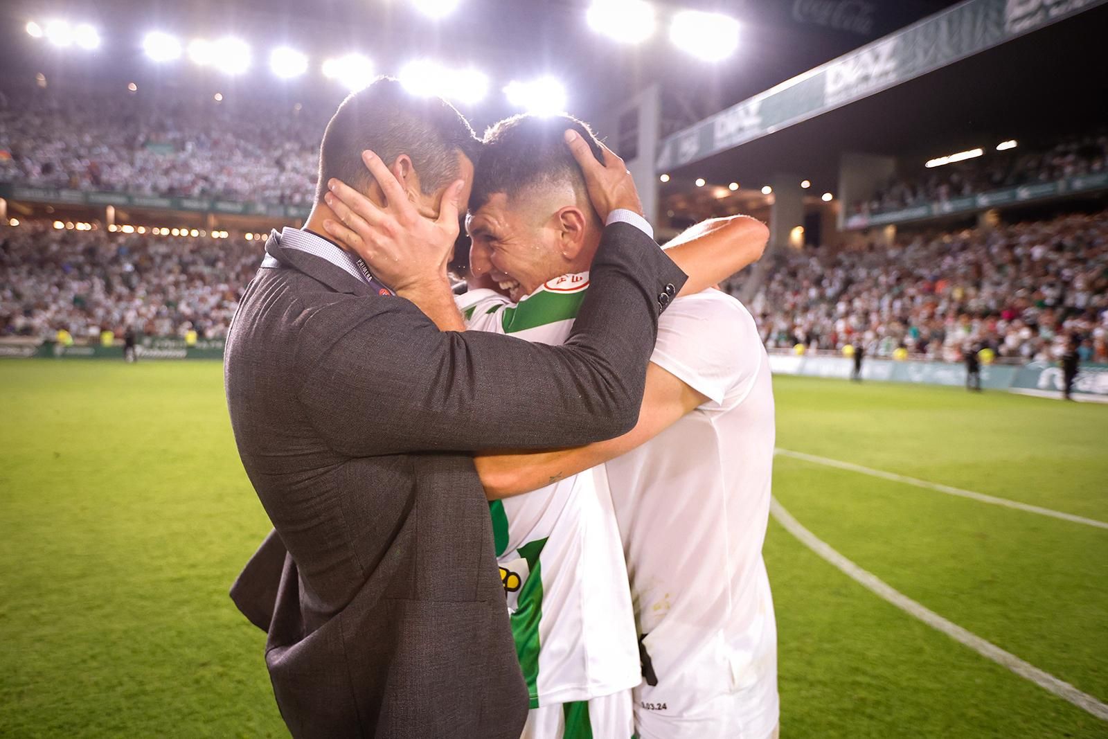 El Córdoba CF vuelve a Segunda / Las mejores imágenes de una noche para la historia