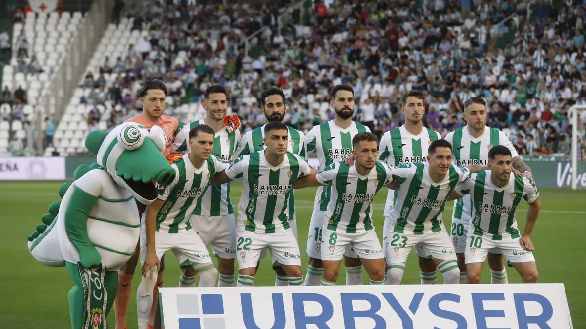 Once inicial del Córdoba CF ante el Levante.