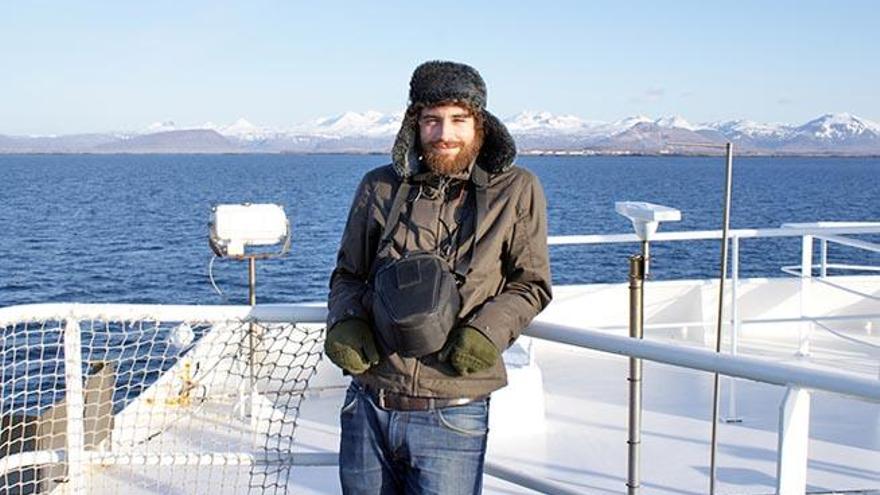 Rodríguez Comes en el barco que une los Westfjords a la península de Snaefellsness.