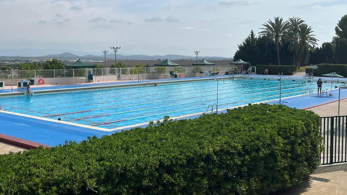 Piscina municipal Chiva.
