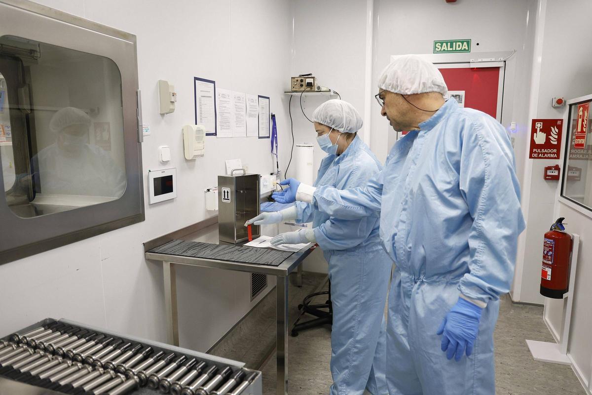 Visita a la Unidad Central de Radiofarmacia de Galicia: la fábrica invisible que sostiene la medicina nuclear gallega