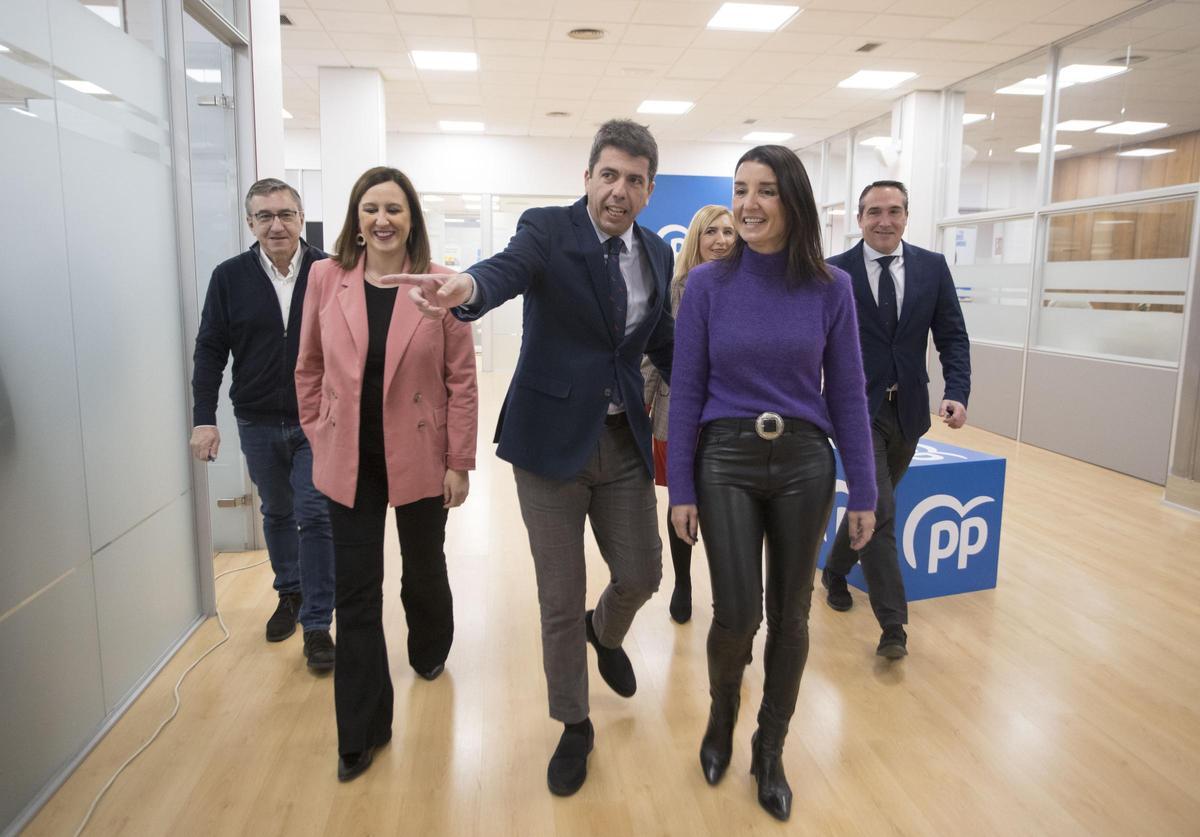 Mazón enseña a Ruth Merino la sede del PPCV tras anunciar su incorporación