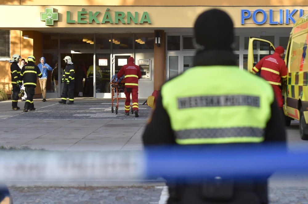 Al menos seis muertos en un tiroteo en un hospital checo