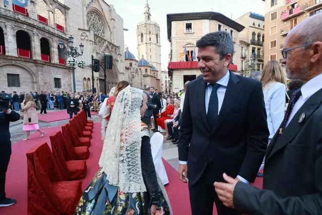 Todas las fotos de la Missa d'Infants en la plaza de la Virgen