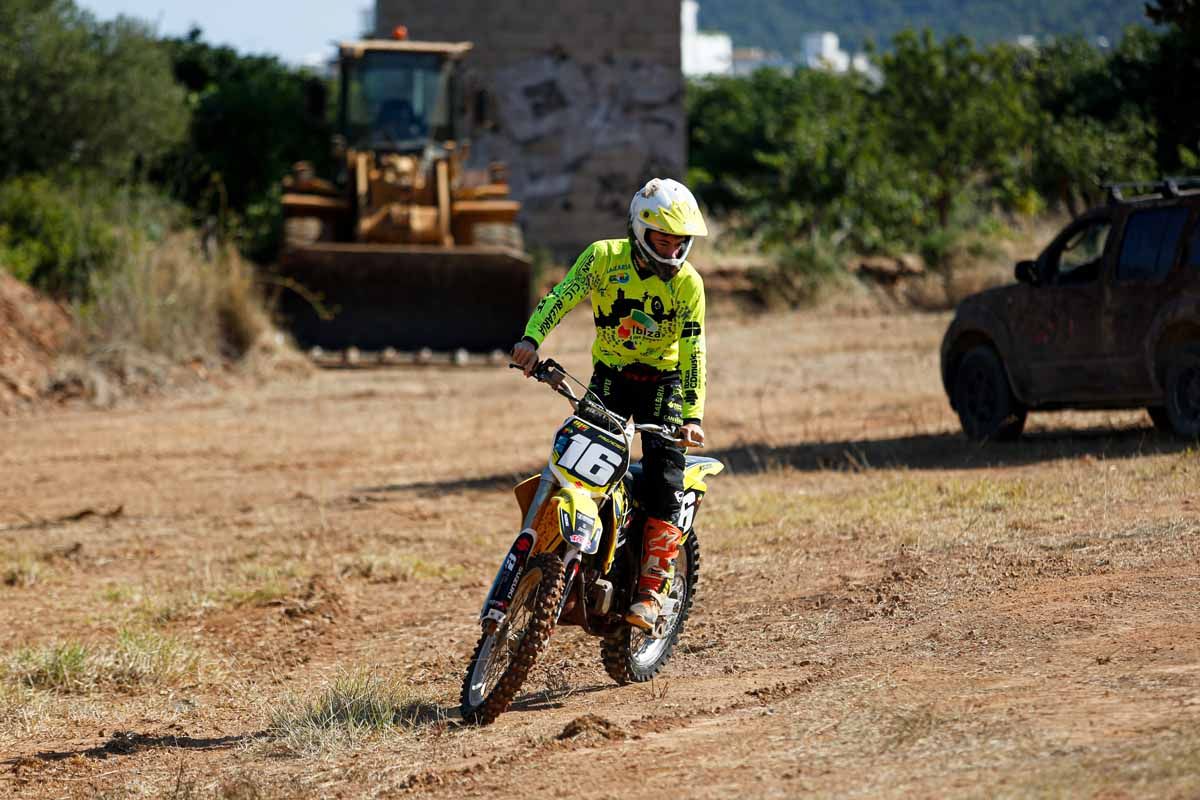 Motocross para valientes en Santa Eulària