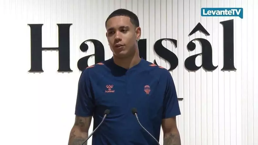 El Valencia Basket oficializa la salida de Isaac Nogués