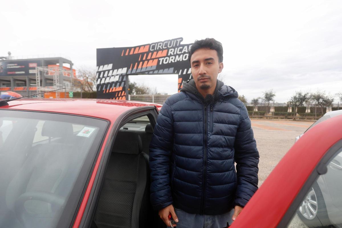 Entrega de coches de la iniciativa solidaria de Fundación Solidaridad Sobre Ruedas