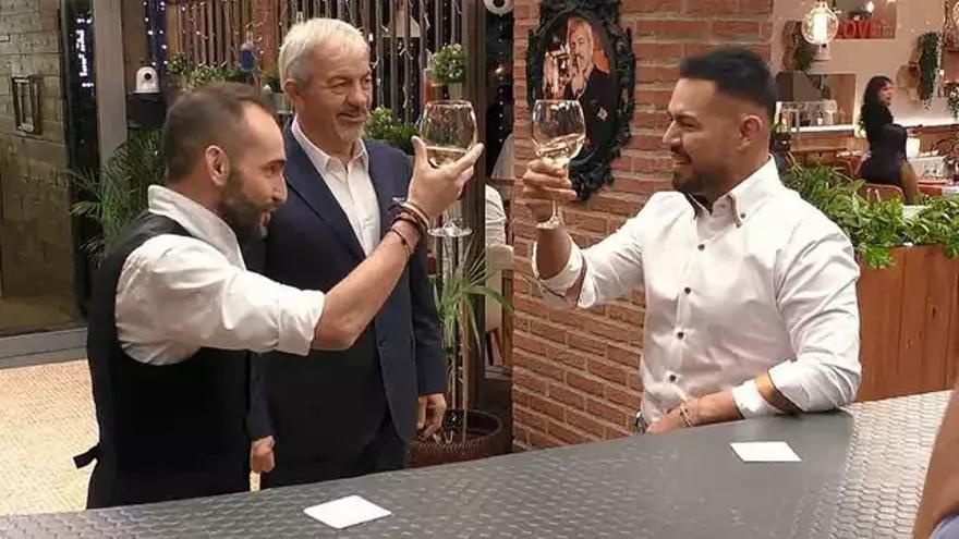 El exprofesor de Zumba de Shakira, en &quot;First Dates&quot;:  &quot;Me dijo que estaba casada con un catalán y no se movía así&quot;