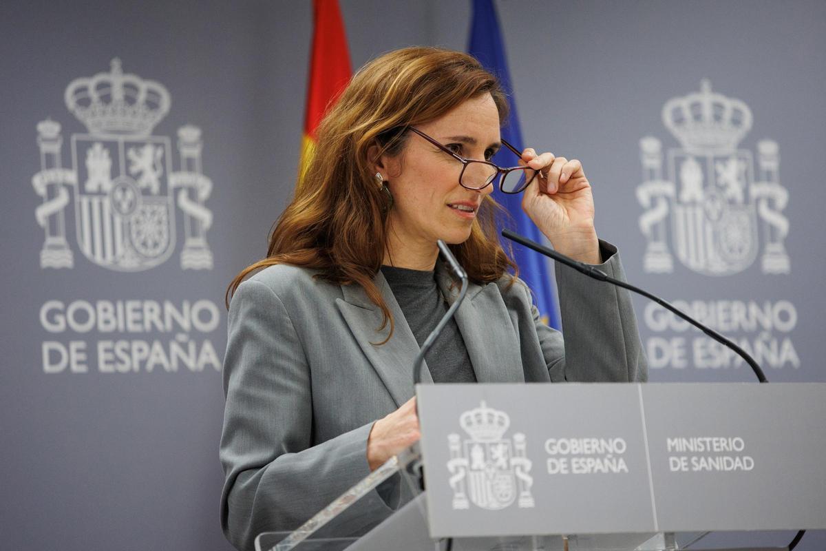 La ministra de Sanidad, Mónica García.