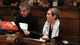 La Audiencia de Barcelona reactiva la causa contra Colau por subvenciones a entidades afines e imputa a la interventora