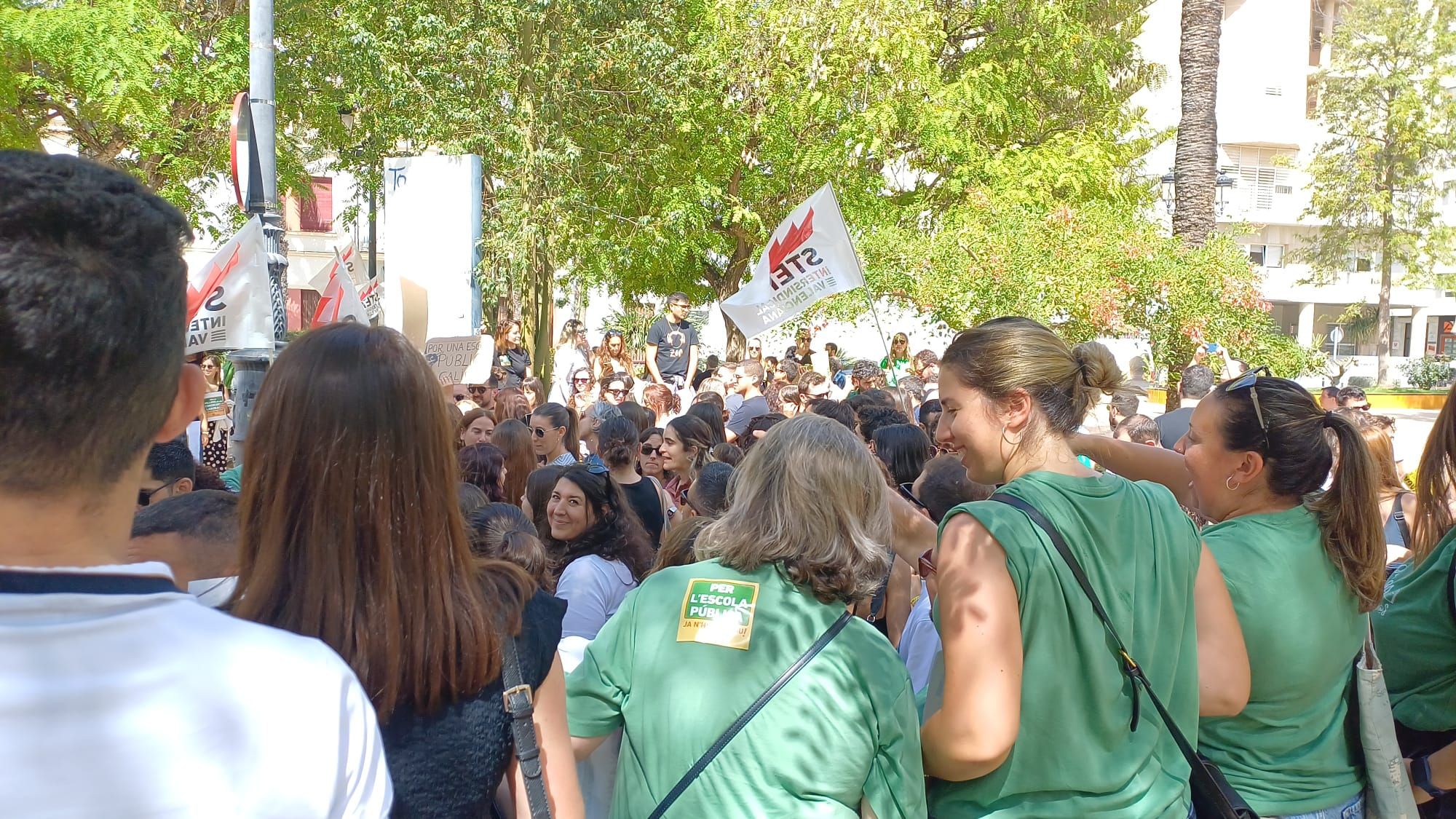 TORREVIEJA I Protesta de la jornada de huelga de los docentes contra los recortes en Educación