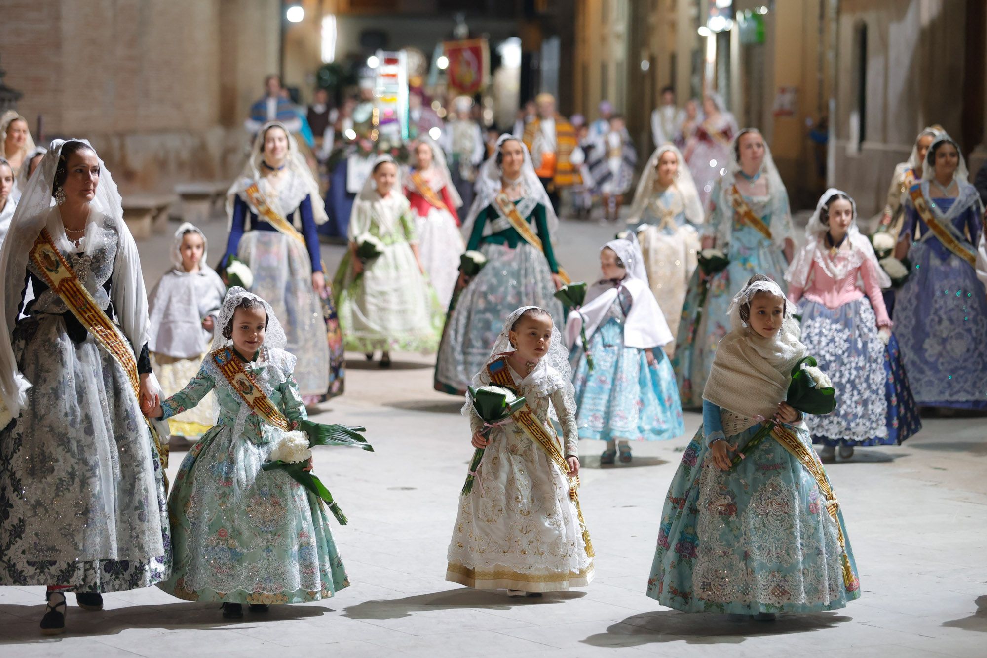 Todas las fotos de la Ofrenda del 17 de marzo por la calle San Vicente de 20:00 a 21:00 horas