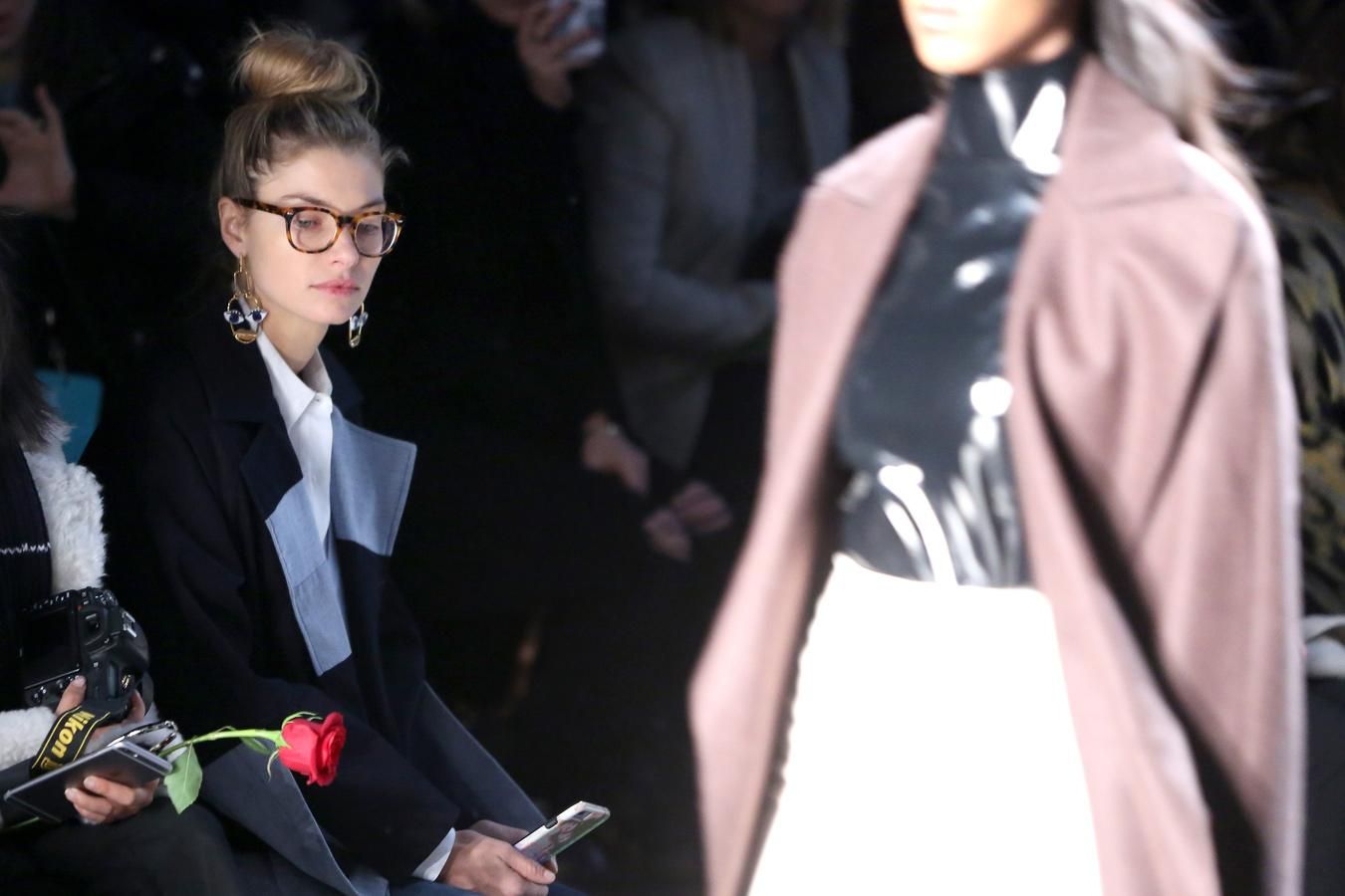 Jessica Hart en el desfile de Tome en Nueva York