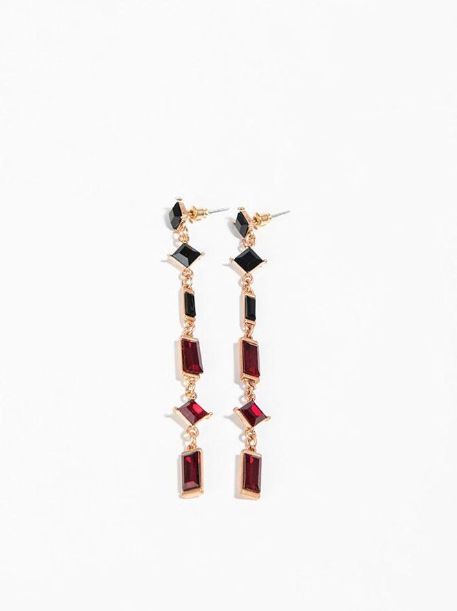 Long earrings: el refinado
