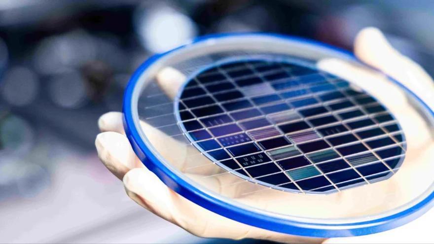 La innovación permite desarrollar circuitos fotónicos integrados con elevada precisión, modulación óptica de alta velocidad, bajo ruido y disipación térmica reducida.