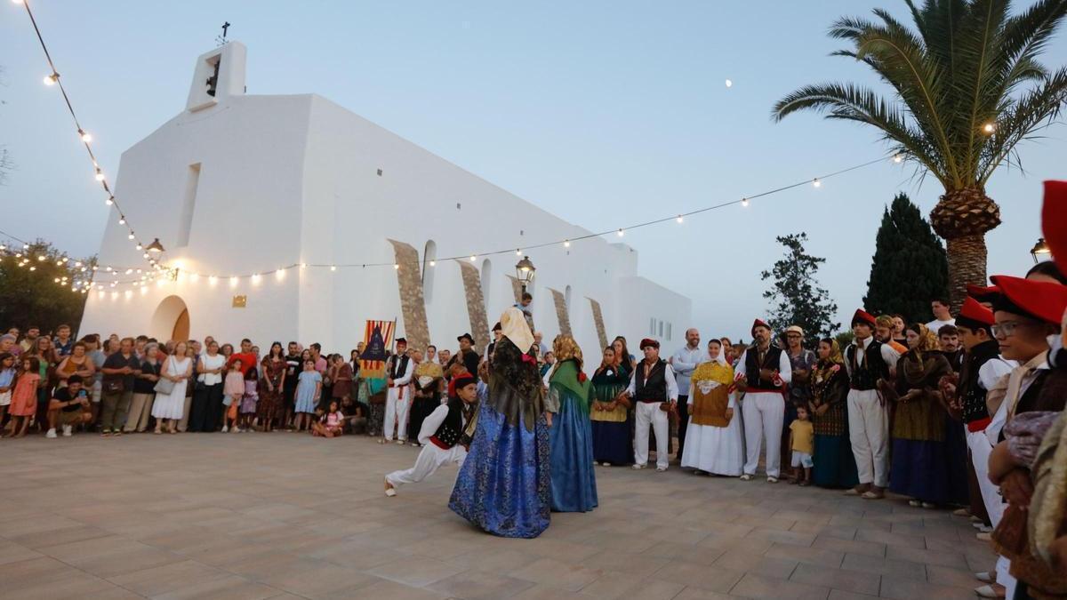 Fiestas de Es Cubells por la Virgen del Carmen en 2024.
