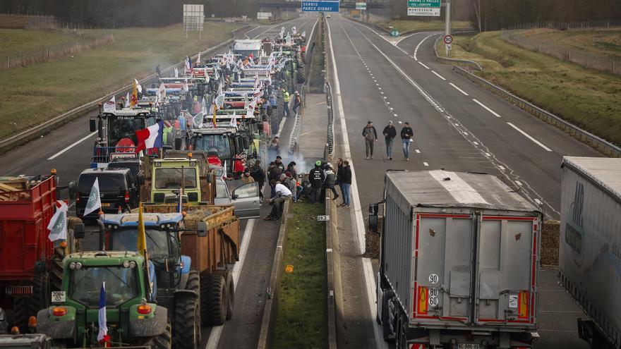 El bloqueo mantiene parte de la producción de hortalizas en las cámaras